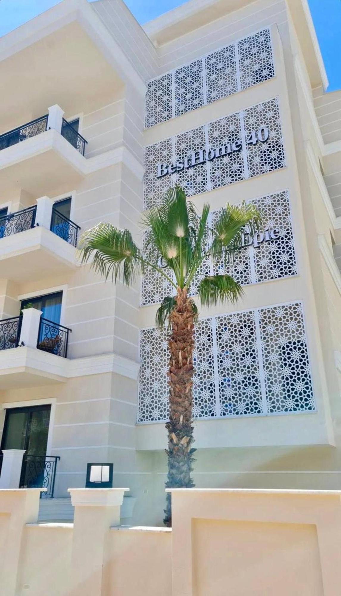 Stunning Luxury With Pool And Security