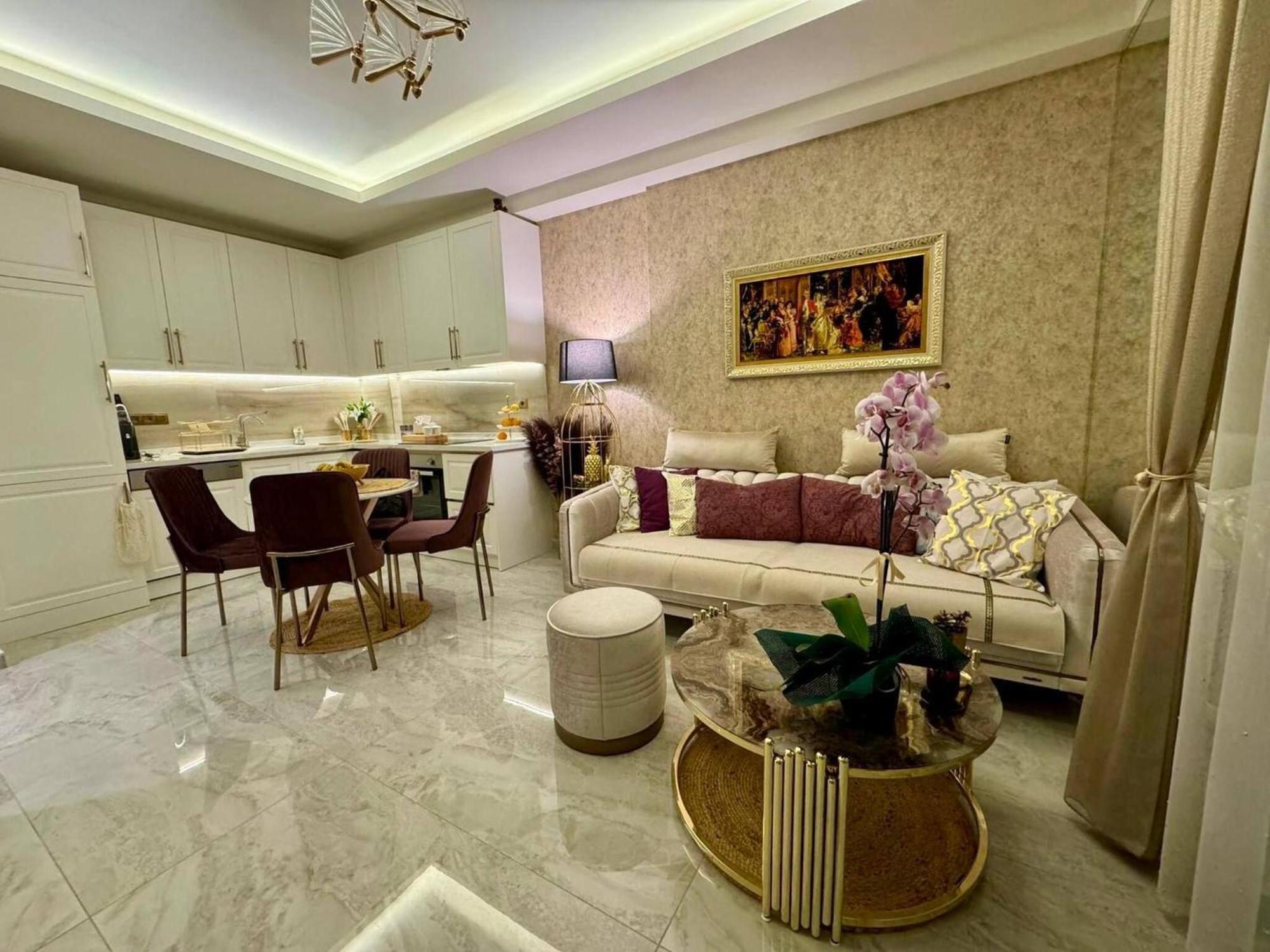 Stunning Luxury With Pool And Security Alanya